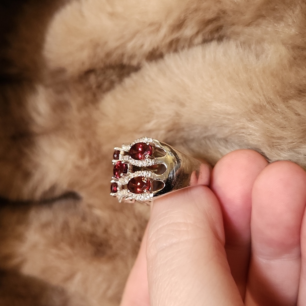Color Shift Garnet Ring - image 3